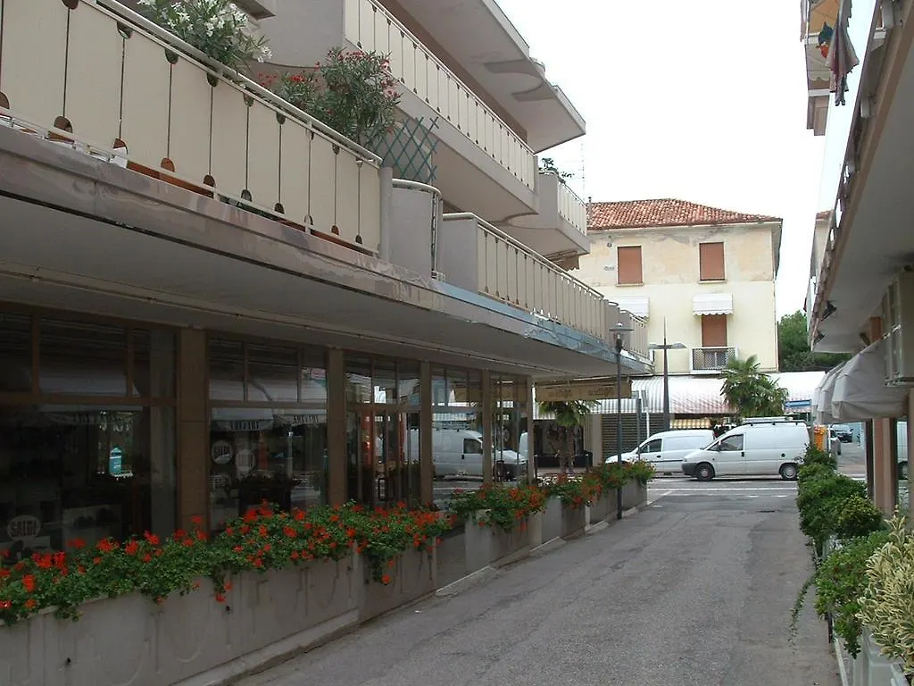 Daire Villa Del Sole Lido di Jesolo